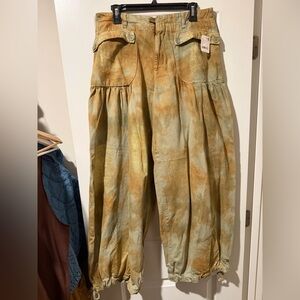 Free People Gold and Green Women Jeggings